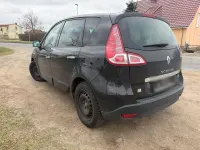 Gebraucht Renault Scénic III Dynamique 131 PS (96 kW) 2009 Schwarz Van / Kleinbus