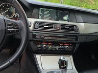 Second-hand BMW 520 184 CP (135 kW) 2012 Gri Berlinǎ