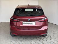 Gebraucht BMW 220 Active Tourer 170 PS (125 kW) 2025 Rot Van / Kleinbus