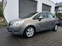 Gebraucht Opel Meriva Edition 101 PS (74 kW) 2010 Muskatgrau/muskat braun(m2) Van / Kleinbus