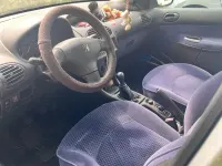 Gebraucht Peugeot 206 75 PS (55 kW) 2003 Silber Kleinwagen