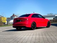 Gebraucht Audi A3 S-Line 184 PS (135 kW) 2015 Rot Limousine
