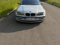 Gebraucht BMW 323 Basis 170 PS (125 kW) 2000 Silber Limousine