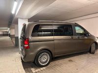 Gebraucht Mercedes V220 163 PS (119 kW) 2015 Braun Van / Kleinbus