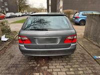 Gebraucht Mercedes E280 Avantgarde 231 PS (169 kW) 2006 Schwarz Kombi