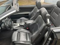 gebraucht BMW 330 Cabriolet i / Autom. / Leder/ M-Paket