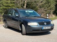 Gebraucht VW Passat 115 PS (84 kW) 2000 Grau Kombi