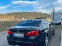 Gebraucht BMW 520 190 PS (139 kW) 2016 Braun Limousine