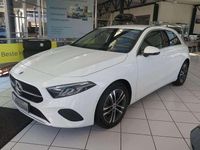 Gebraucht Mercedes A180 136 PS (100 kW) 2024 Polarweiß Limousine