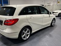 Gebraucht Mercedes B200 136 PS (100 kW) 2013 Weiß Van / Kleinbus