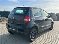 Gebraucht VW Fox Basis 54 PS (39 kW) 2008 Schwarz Kleinwagen