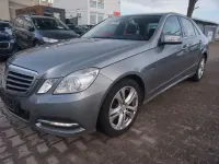 Gebraucht Mercedes E220 170 PS (125 kW) 2011 Silber Limousine