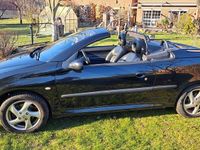 Gebraucht Peugeot 206 109 PS (80 kW) 2002 Schwarz Cabrio