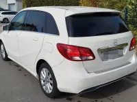 Gebraucht Mercedes B180 109 PS (80 kW) 2016 Weiß Van / Kleinbus