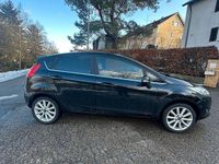Gebraucht Ford Fiesta 101 PS (74 kW) 2017 Schwarz Kleinwagen