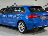 Gebraucht Audi A3 Design 190 PS (139 kW) 2018 Blau Limousine