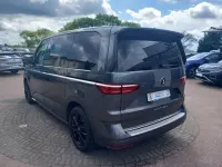 Używany VW T7 Style 150 KM (110 kW) 2025 Szary Van