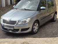 Gebraucht Skoda Roomster 105 PS (77 kW) 2010 Silber Van / Kleinbus
