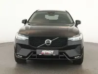 Gebraucht Volvo XC60 Plus 197 PS (144 kW) 2023 Onyx black SUV