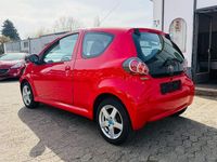 Gebraucht Toyota Aygo Cool 68 PS (50 kW) 2009 Rot Kleinwagen