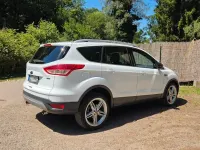 Gebraucht Ford Kuga Titanium 150 PS (110 kW) 2014 Weiß SUV