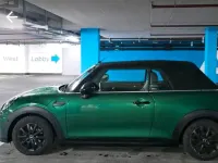 Gebraucht Mini Cooper Cabriolet 136 PS (100 kW) 2022 Grün Cabrio