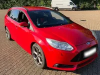 Gebraucht Ford Focus ST 250 PS (183 kW) 2012 Rot Kombi