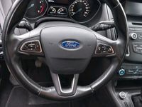 gebraucht Ford Focus 1,6 TI-VEC Ambiente 63 kw