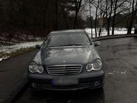 Gebraucht Mercedes C200 122 PS (89 kW) 2005 Grau Limousine