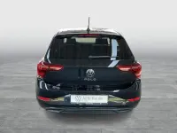 Gebraucht VW Polo Style 95 PS (69 kW) 2022 Deep black perleffekt (metallic) Kleinwagen