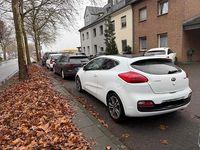 Gebraucht Kia Ceed 128 PS (94 kW) 2014 Weiß Kleinwagen