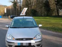 Gebraucht Ford Focus 100 PS (73 kW) 2002 Silber Kleinwagen