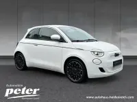 Gebraucht Fiat 500e La Prima 86 kW (118 PS) 2023 Weiß Kleinwagen
