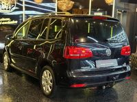 Gebraucht VW Touran Cup 105 PS (77 kW) 2015 Schwarz Van / Kleinbus