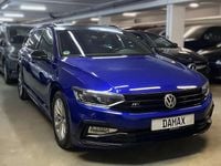 Gebraucht VW Passat R-line 239 PS (175 kW) 2020 Lapiz blue metallic Kombi