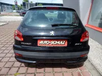 Używany Peugeot 206 Basis 75 KM (55 kW) 2009 Czarny Sedan/Limuzyna