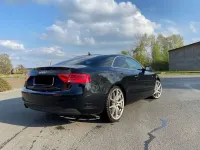 Second-hand Audi A5 Sport 211 CP (155 kW) 2011 Negru Coupe