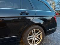 Gebraucht Mercedes 200 140 PS (102 kW) 2011 Schwarz Kombi