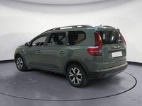 Gebraucht Dacia Jogger Expression 111 PS (81 kW) 2024 Vert lichen kaki Van / Kleinbus