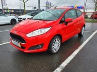 Gebraucht Ford Fiesta Trend 82 PS (60 kW) 2016 Rot Kleinwagen