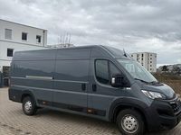 Gebraucht Opel Movano 140 PS (102 kW) 2024 Grau Van