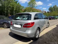 Gebraucht Mercedes B200 156 PS (114 kW) 2012 Silber Kleinwagen
