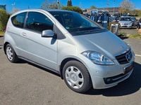 Gebraucht Mercedes A160 95 PS (69 kW) 2010 Silber Limousine