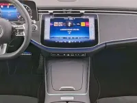 Gebraucht Mercedes E200 AMG line 204 PS (150 kW) 2025 Obsidianschwarz Kombi