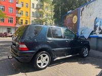 gebraucht Mercedes 320 MIw163 7 sitzer LPG