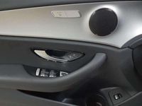 Używany Mercedes E300 194 KM (142 kW) 2020 Czarny Kombi