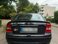 Gebraucht Opel Astra 105 PS (77 kW) 2004 Schwarz Limousine