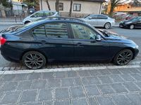 Gebraucht BMW 318 143 PS (105 kW) 2012 Blau Limousine