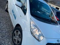 Gebraucht Kia Venga Active 90 PS (66 kW) 2018 Weiß Kleinwagen