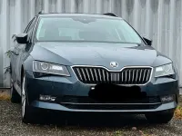 Gebraucht Skoda Superb Ambition 150 PS (110 kW) 2018 Schwarz Kombi